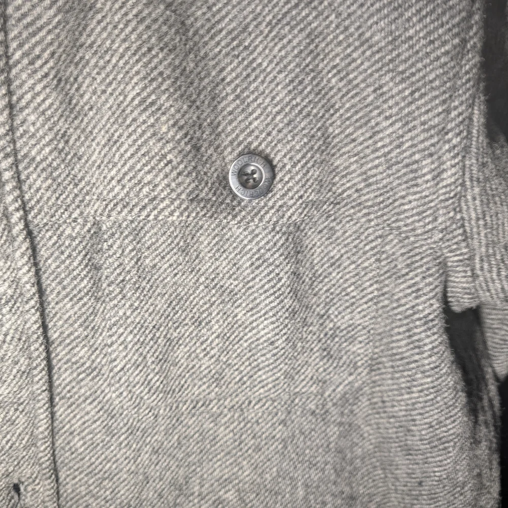 Woolrich Men's Gray Herringbone Shirt Jacket